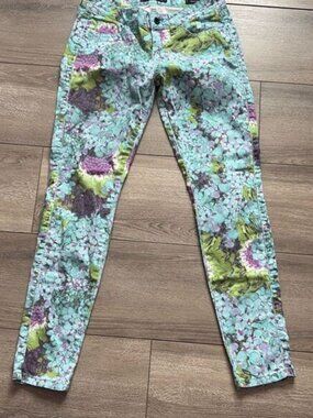 MM129 Host Pick Guess floral print brittany ankle length skinny jeans